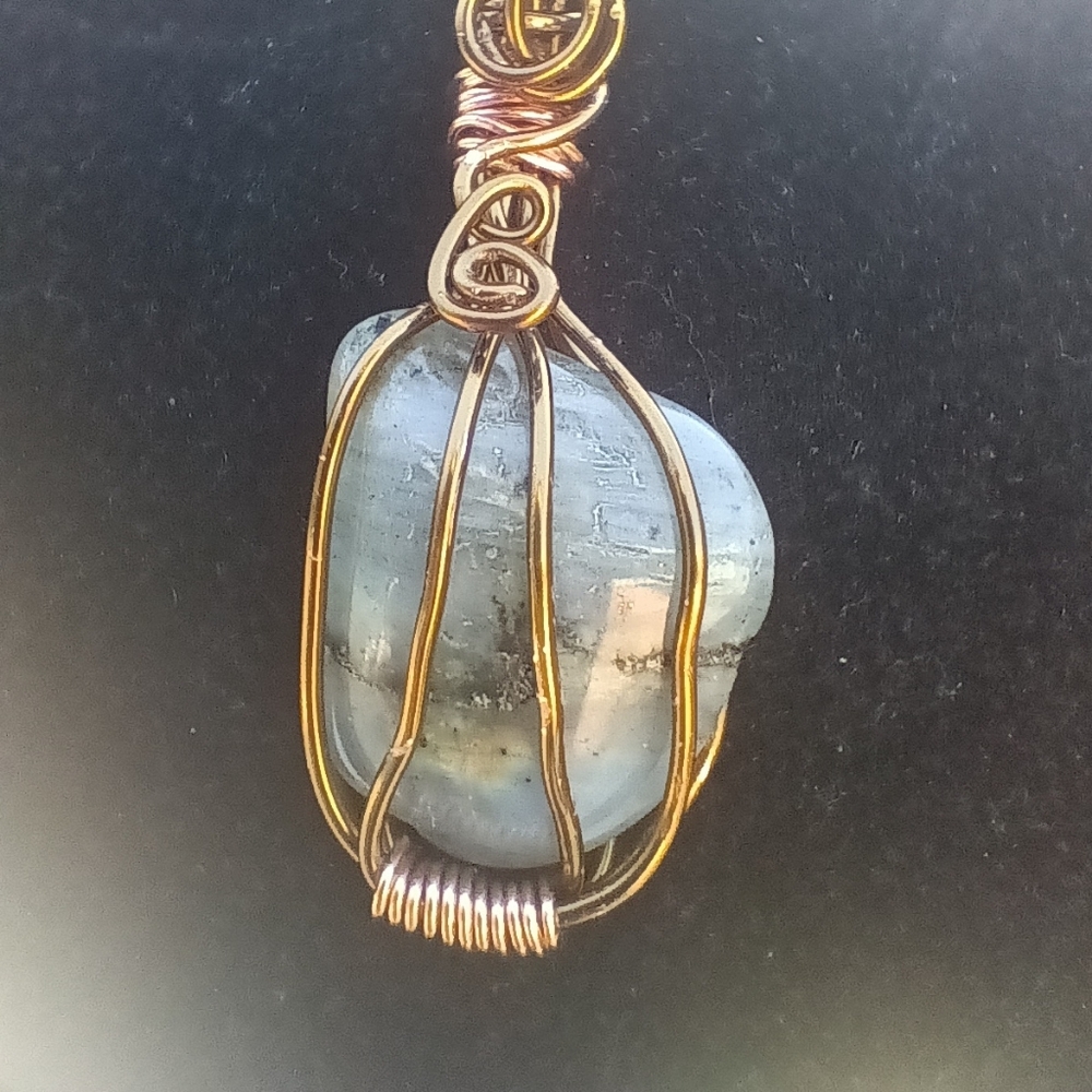 Laboadorite  Stone  Necklace - Picture 7 of 10